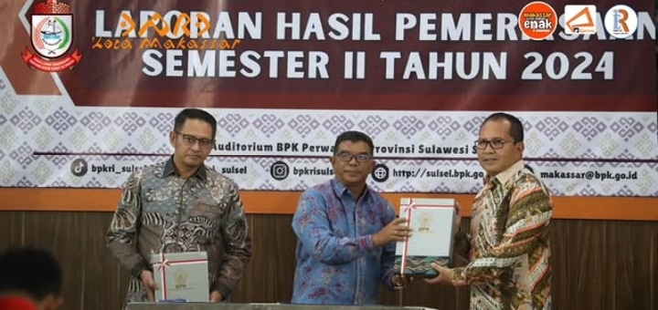 Ketua DPRD Makassar dan Wali Kota Terima LHKP Semester II/2024 dari BPK Sulsel