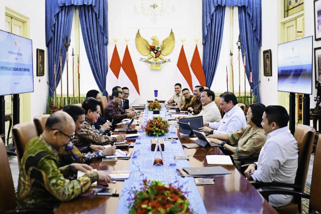 Presiden Prabowo Bahas Respons Ekonomi Global dan Kebijakan Tarif bersama Jajaran Kabinet – Sekretariat Kabinet Republik Indonesia