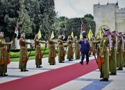 Kunjungan Resmi ke Istana Al Husseiniya, Presiden Prabowo Disambut Hangat Raja Abdullah II – Sekretariat Kabinet Republik Indonesia