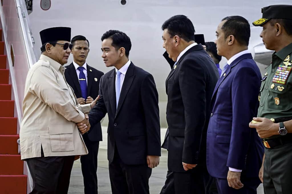Presiden Prabowo Tiba di Tanah Air Usai Lawatan ke Kawasan Timur Tengah dan Turkiye – Sekretariat Kabinet Republik Indonesia
