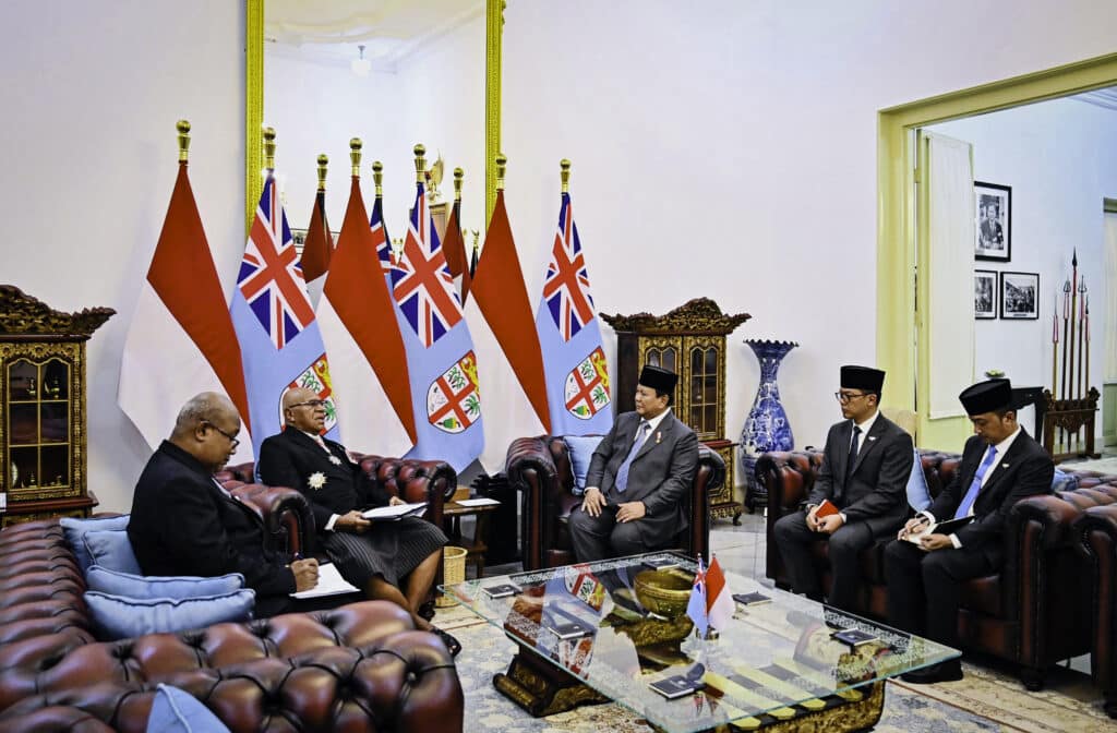 PM Rabuka Apresiasi Dukungan Indonesia dalam Menjaga Kedaulatan dan Pembangunan Regional – Sekretariat Kabinet Republik Indonesia