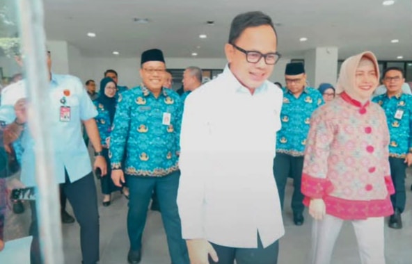 Sekretaris DPRD Makassar Dampingi Wamendagri Berkunjung ke MPP