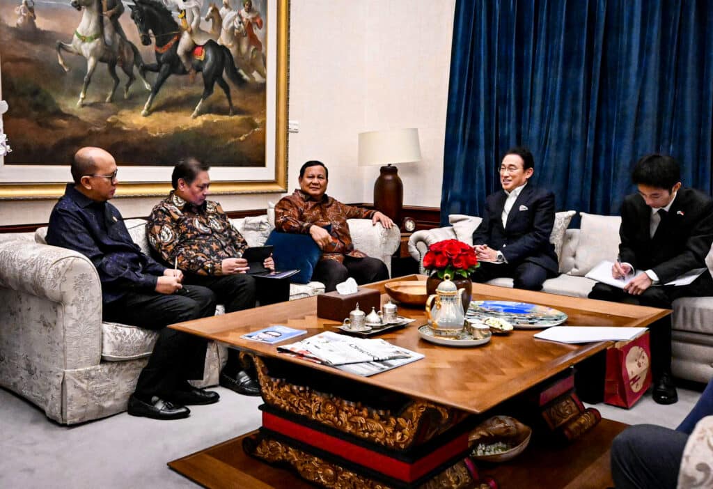 Presiden Prabowo Terima Kunjungan Utusan Khusus PM Jepang Fumio Kishida di Kertanegara – Sekretariat Kabinet Republik Indonesia