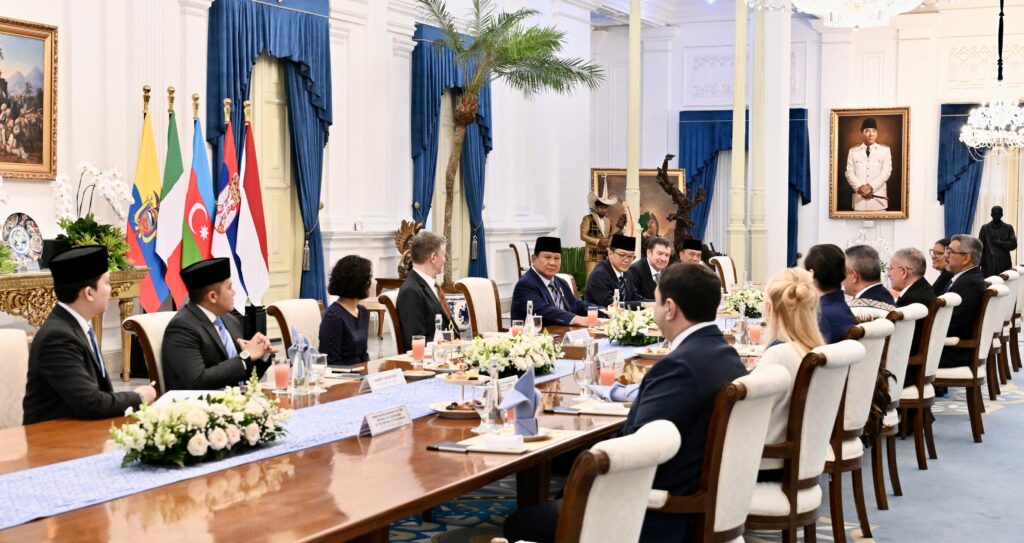 Serahkan Surat Kepercayaan, Para Dubes Tekankan Penguatan Kerja Sama Bilateral – Sekretariat Kabinet Republik Indonesia