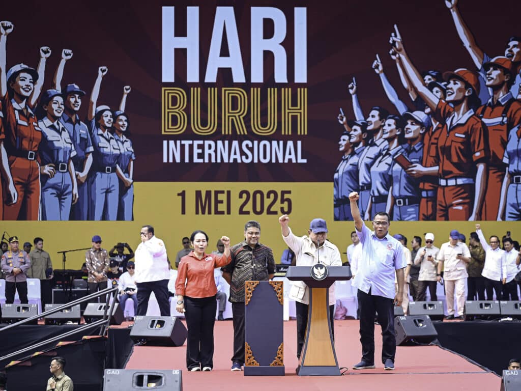 Kado Hari Buruh: Presiden Prabowo Beri Apresiasi Mulai dari Kesejahteraan Hingga Pahlawan Nasional dari Elemen Buruh – Sekretariat Kabinet Republik Indonesia