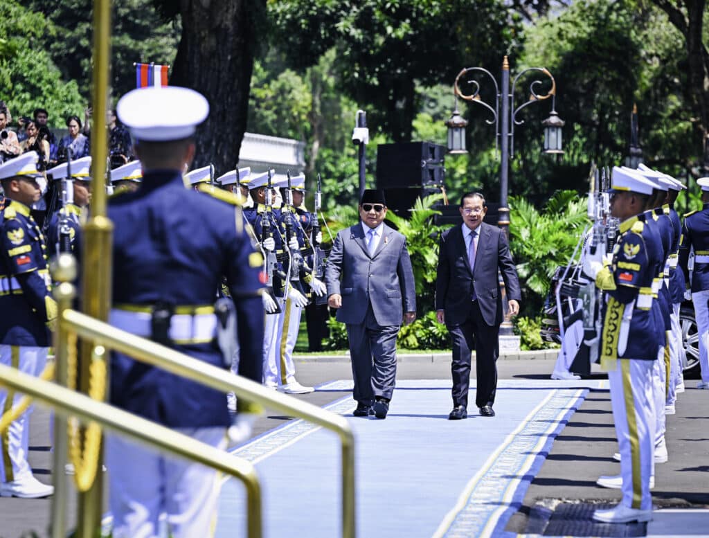 Presiden Prabowo Terima Kunjungan Resmi Presiden Senat Hun Sen di Istana Jakarta – Sekretariat Kabinet Republik Indonesia