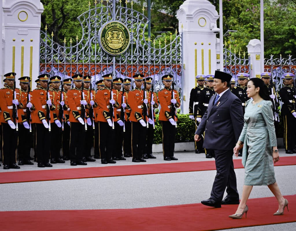 Tiba di Government House Thailand, Presiden Prabowo Disambut dengan Upacara Resmi – Sekretariat Kabinet Republik Indonesia
