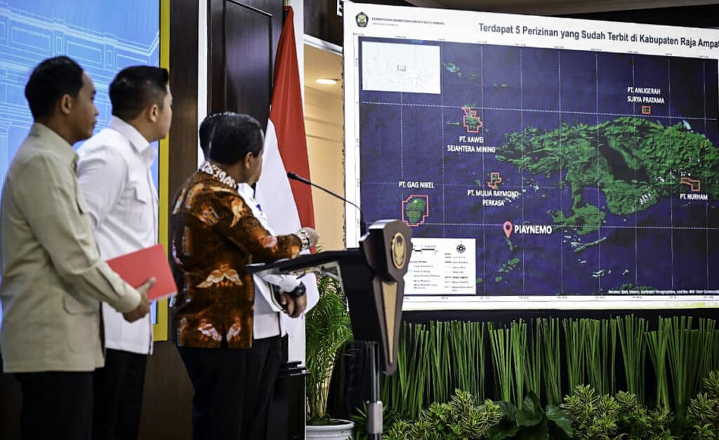 Pemerintah Tegaskan Komitmen Transparansi dalam Penanganan Isu Tambang Raja Ampat – Sekretariat Kabinet Republik Indonesia