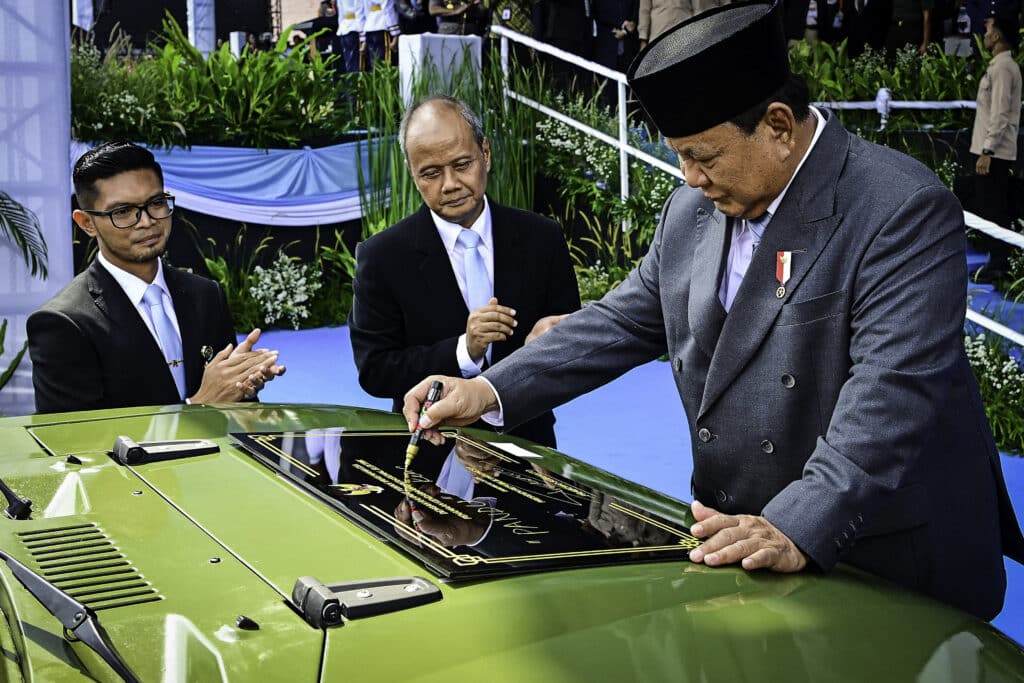 Presiden Prabowo Resmikan Peluncuran Kendaraan Listrik Taktis “PANDU”, Era Baru Pertahanan Ramah Lingkungan – Sekretariat Kabinet Republik Indonesia
