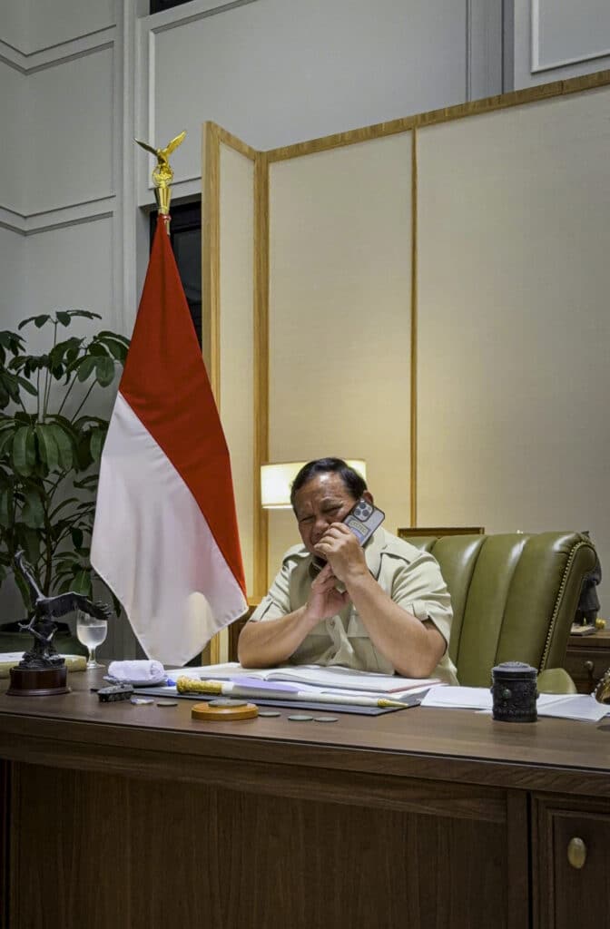 Presiden Prabowo Terima Telepon dari Presiden AS Donald Trump, Bahas Kerja Sama dan Perdamaian Global – Sekretariat Kabinet Republik Indonesia