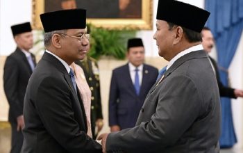 BREAKING NEWS: Prabowo Lantik Suahasil Nazara Jadi Menteri Keuangan, Gantikan Purbaya BREAKING NEWS: Prabowo Lantik Suahasil Nazara Jadi Menteri Keuangan, Gantikan Purbaya