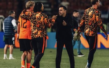 Serbia vs Belanda 1-2: Dwigol Meerdink Antar Kemenangan Pertama Xavi Serbia vs Belanda 1-2: Dwigol Meerdink Antar Kemenangan Pertama Xavi